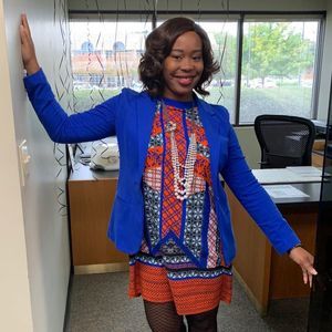 Meet your Posher, Onica